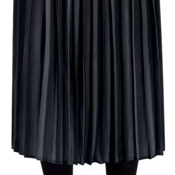 Wednesday Addams Nevermore Uniform Costume TV Series Adult Small 2-4 - Picture 6 of 10